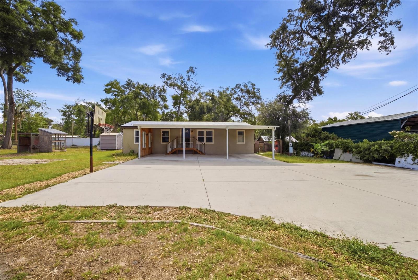 11821 GROVEWOOD AVE, THONOTOSASSA, FL, 33592