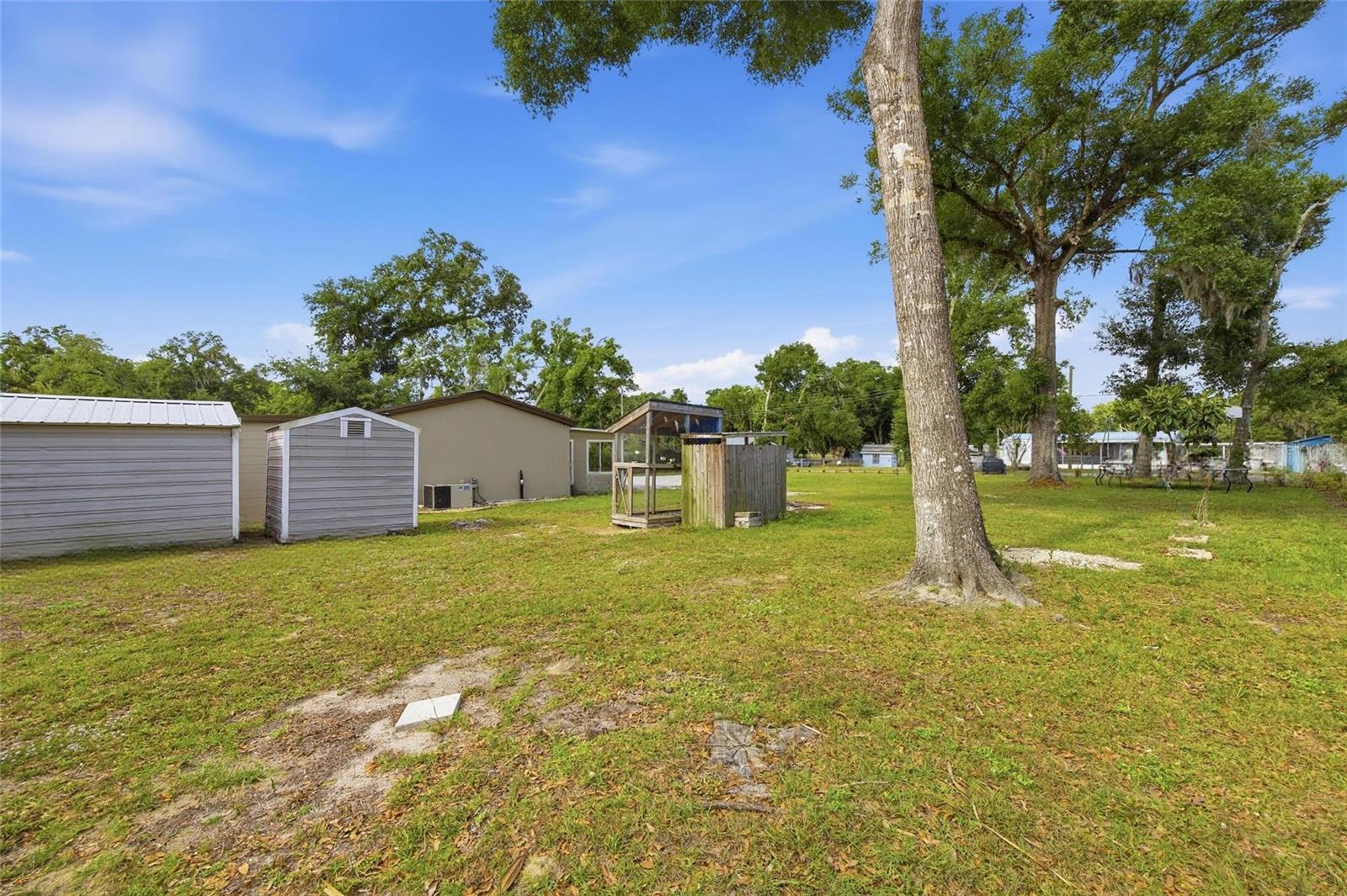 11821 GROVEWOOD AVE, THONOTOSASSA, FL, 33592