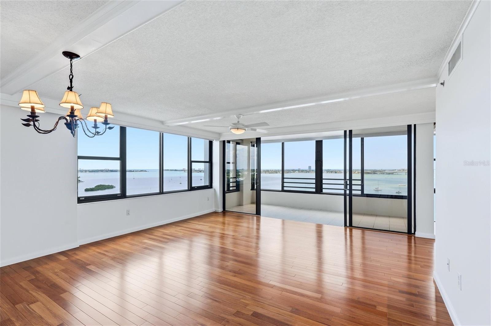 770 S PALM AVE #1501, SARASOTA, FL, 34236