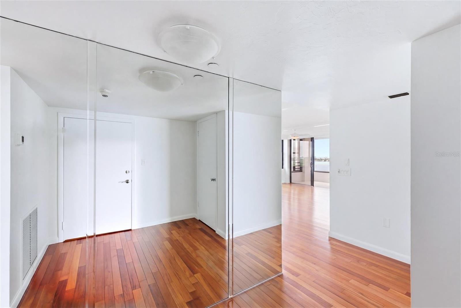 770 S PALM AVE #1501, SARASOTA, FL, 34236