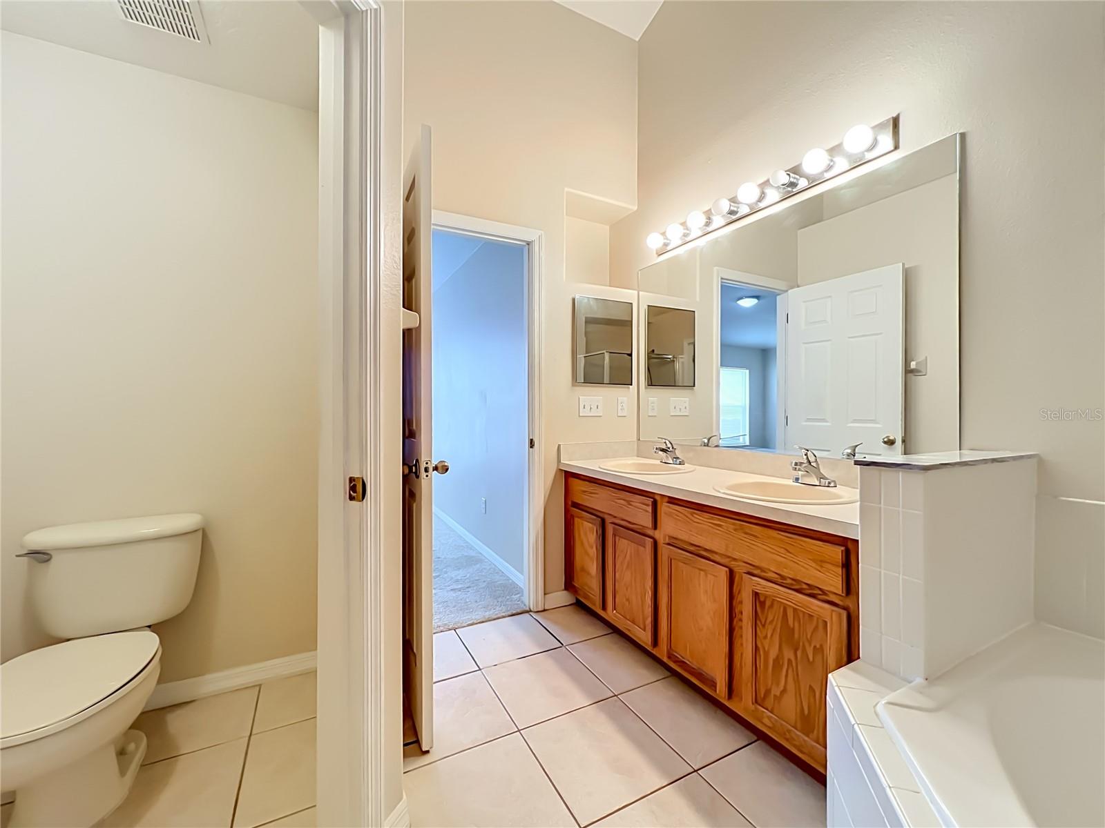 5373 TORTUGA DR, ORLANDO, FL, 32837