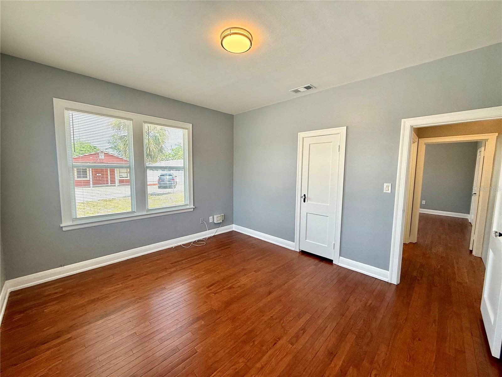 2323 W NORTH B ST, TAMPA, FL, 33609