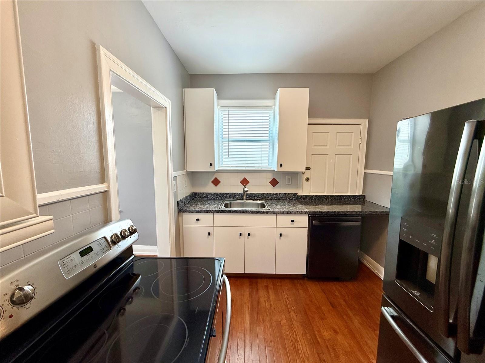 2323 W NORTH B ST, TAMPA, FL, 33609
