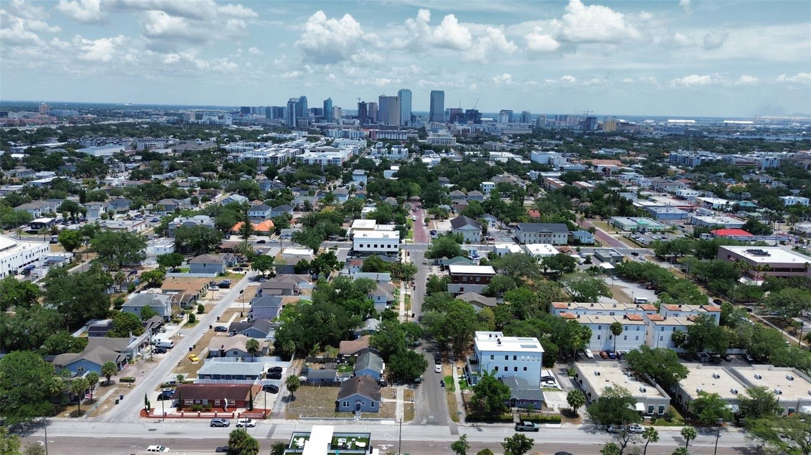 2323 W NORTH B ST, TAMPA, FL, 33609