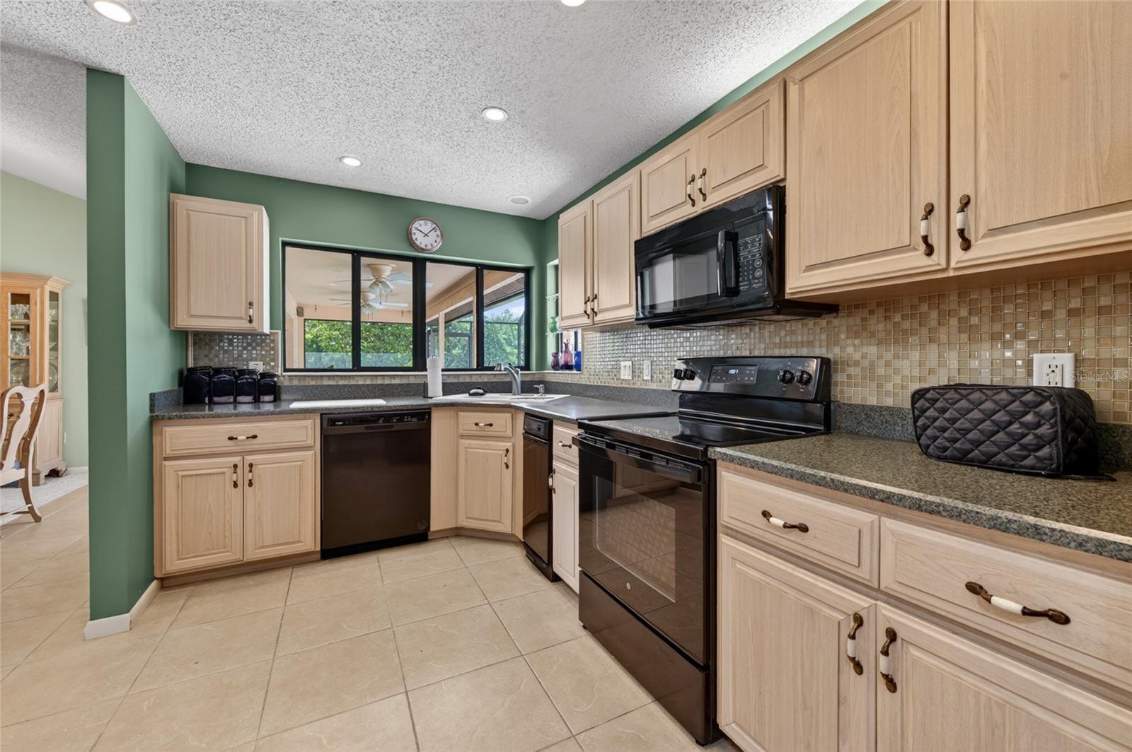 24 BIRCHWOOD PL, PALM COAST, FL, 32137