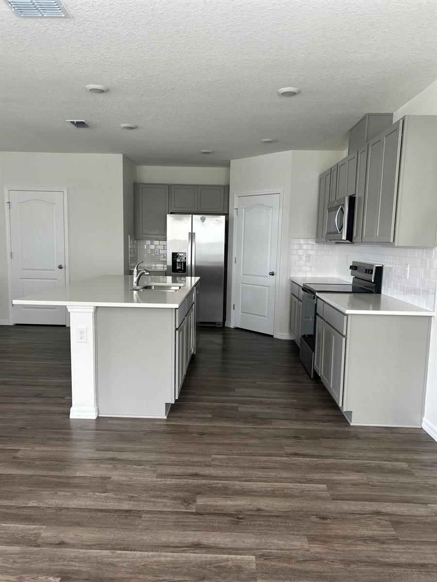 5511 STABLE MATE DR, APOPKA, FL, 32712