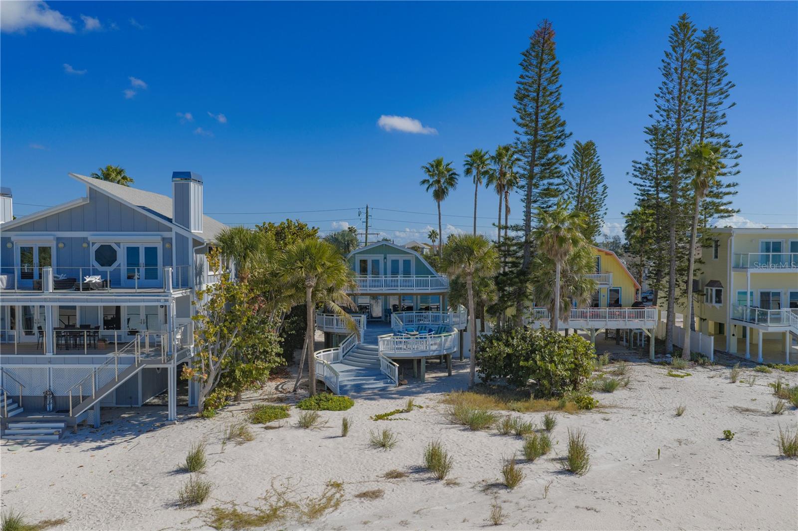 8640 W GULF BLVD, TREASURE ISLAND, FL, 33706