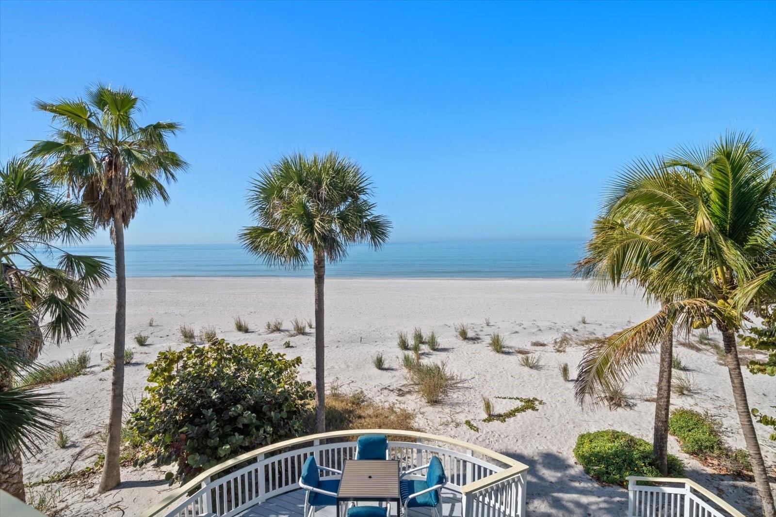 8640 W GULF BLVD, TREASURE ISLAND, FL, 33706