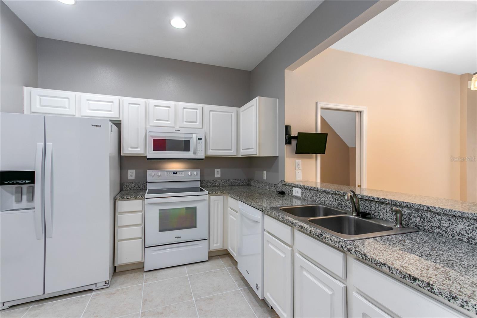3326 COVERED BRIDGE DR W, DUNEDIN, FL, 34698