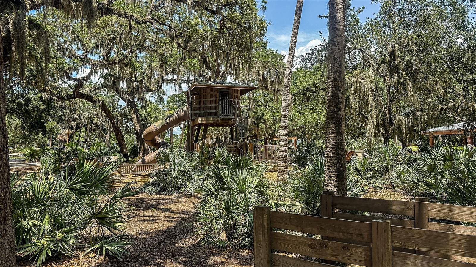 371 CORNERSTONE DR, GROVELAND, FL, 34736