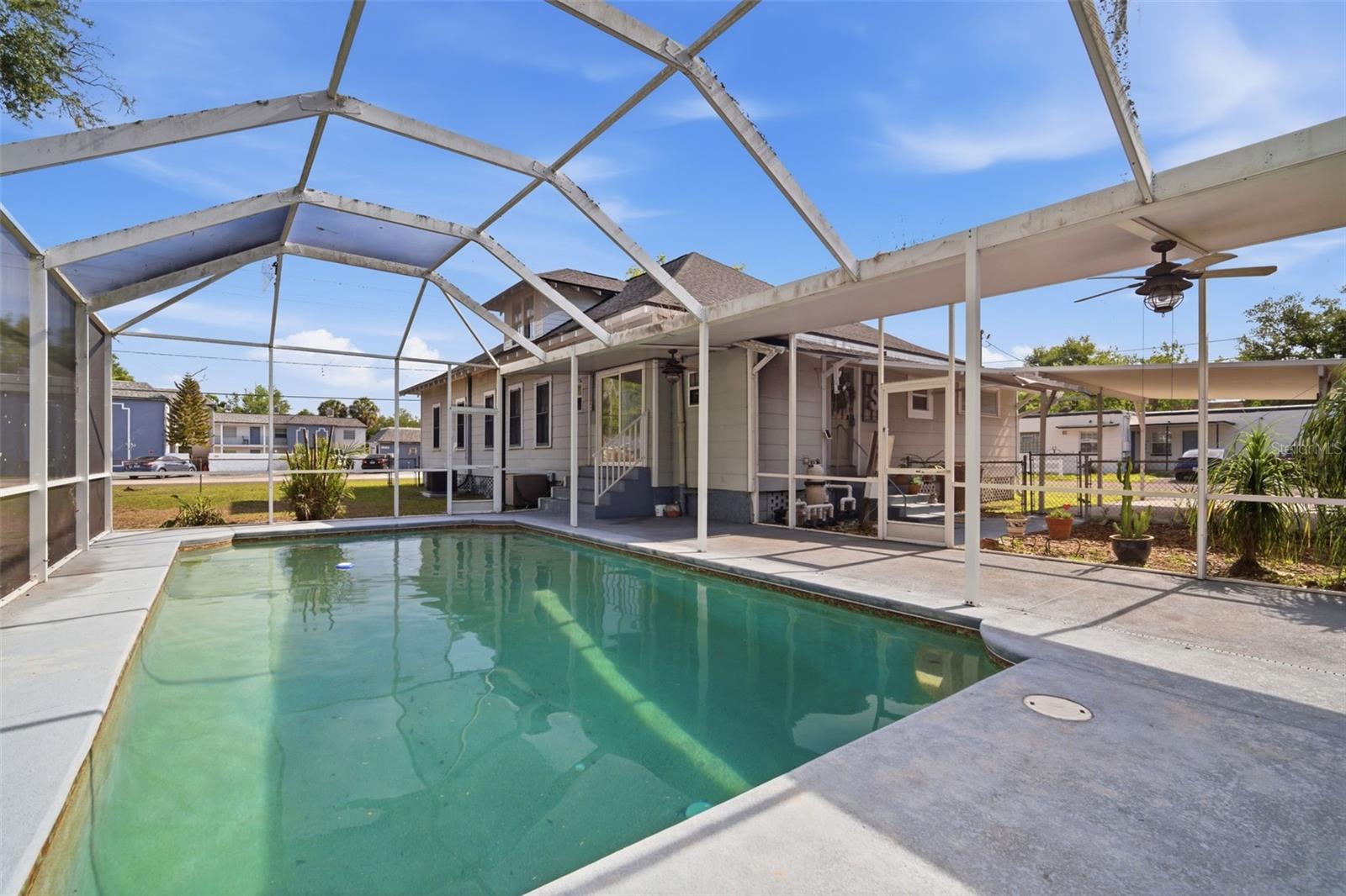 1201 W REYNOLDS ST, PLANT CITY, FL, 33563