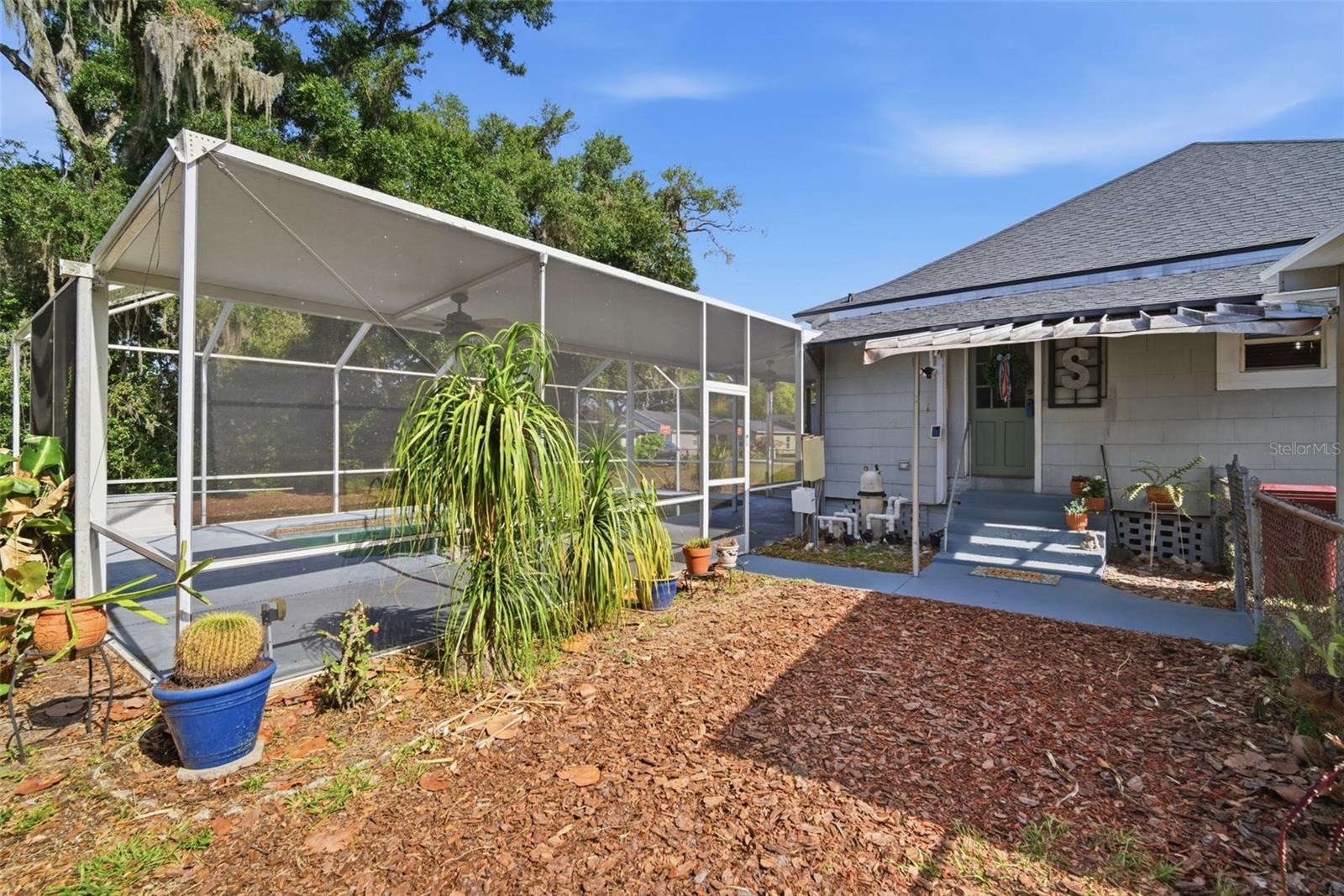 1201 W REYNOLDS ST, PLANT CITY, FL, 33563