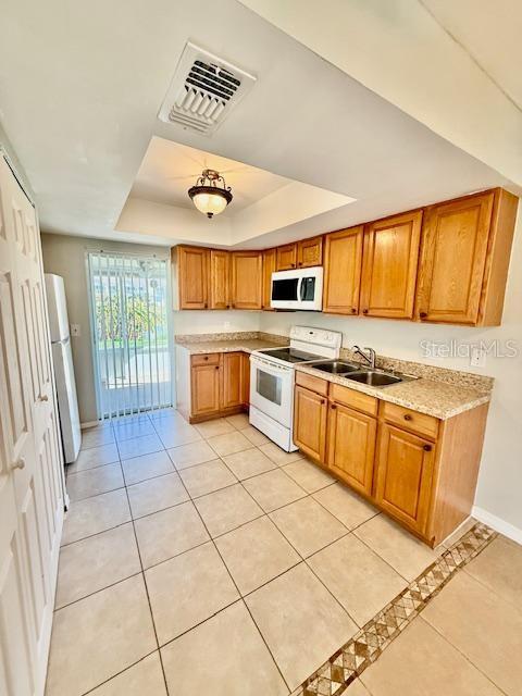 19 LAGO MESA WAY, KISSIMMEE, FL, 34743