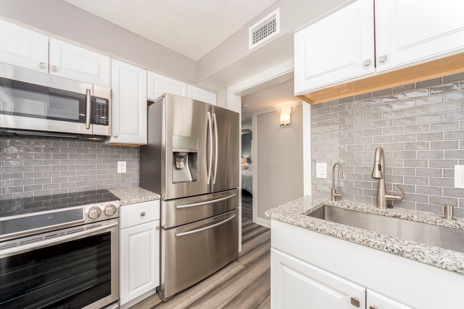 241 SKIFF PT #4, CLEARWATER BEACH, FL, 33767