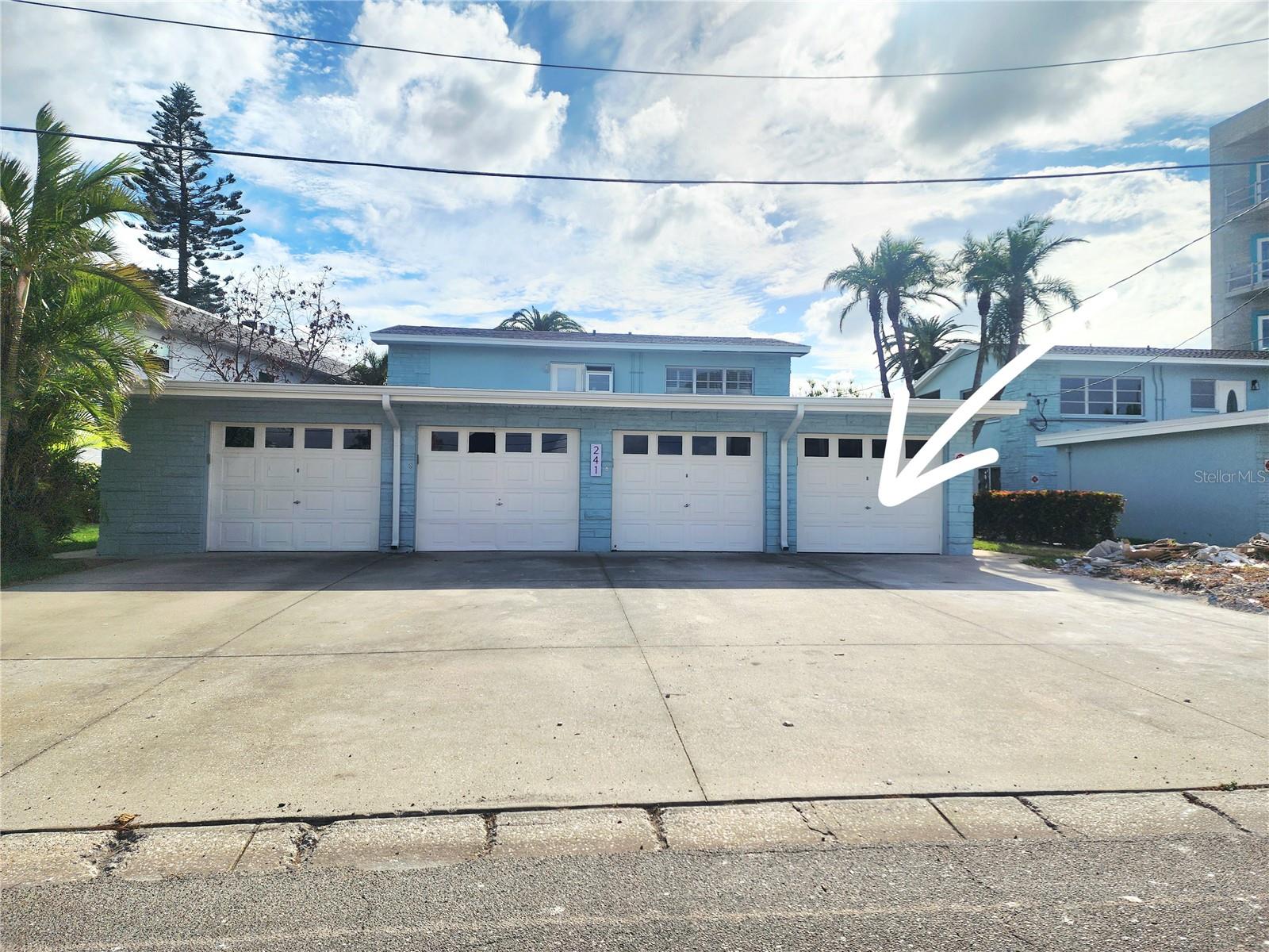 241 SKIFF PT #4, CLEARWATER BEACH, FL, 33767