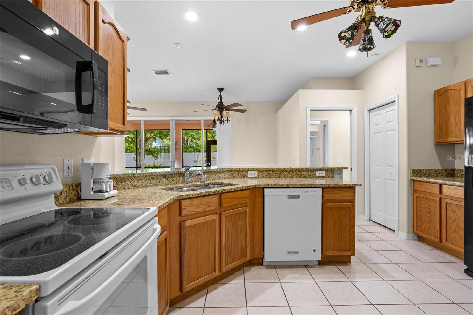 3711 PALMAS LN, SUN CITY CENTER, FL, 33573