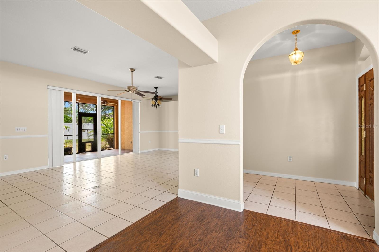 3711 PALMAS LN, SUN CITY CENTER, FL, 33573