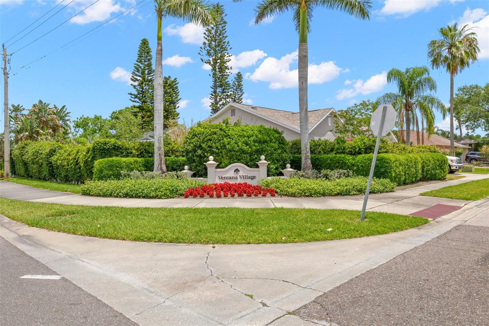 3711 PALMAS LN, SUN CITY CENTER, FL, 33573