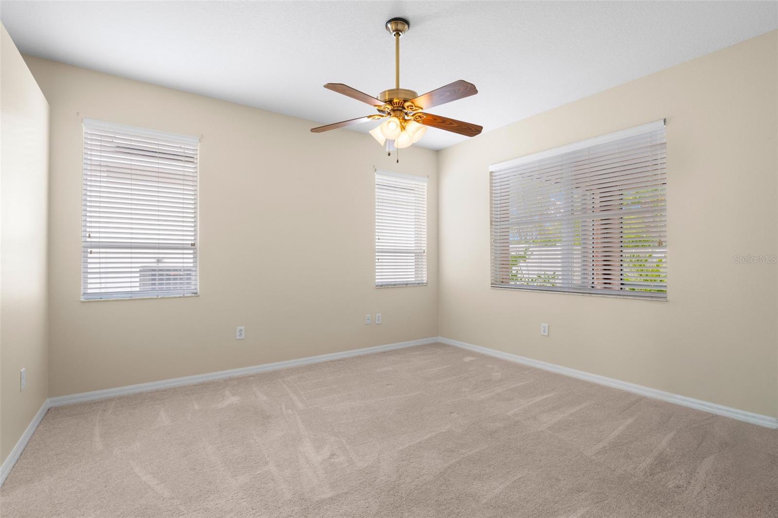 3711 PALMAS LN, SUN CITY CENTER, FL, 33573