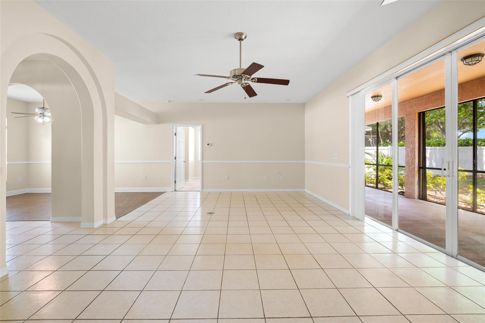 3711 PALMAS LN, SUN CITY CENTER, FL, 33573