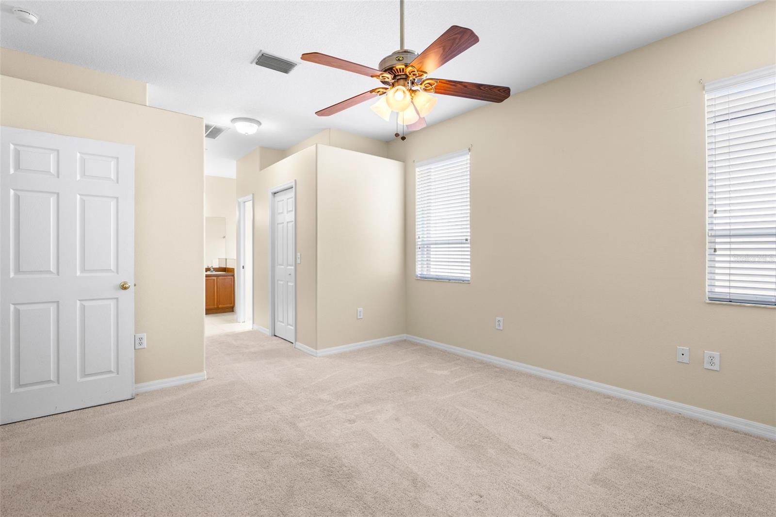 3711 PALMAS LN, SUN CITY CENTER, FL, 33573