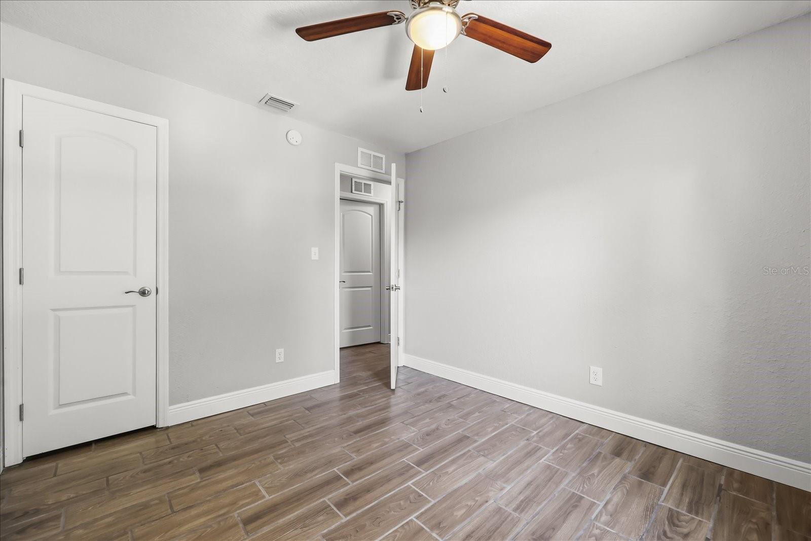 524 E HILLCREST ST, ALTAMONTE SPRINGS, FL, 32701
