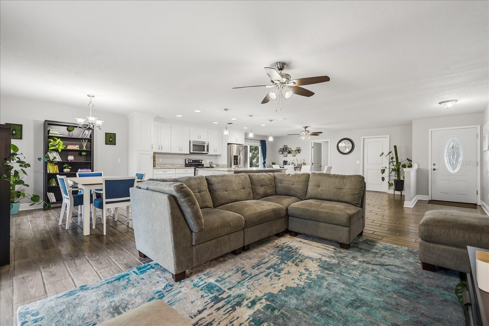 524 E HILLCREST ST, ALTAMONTE SPRINGS, FL, 32701