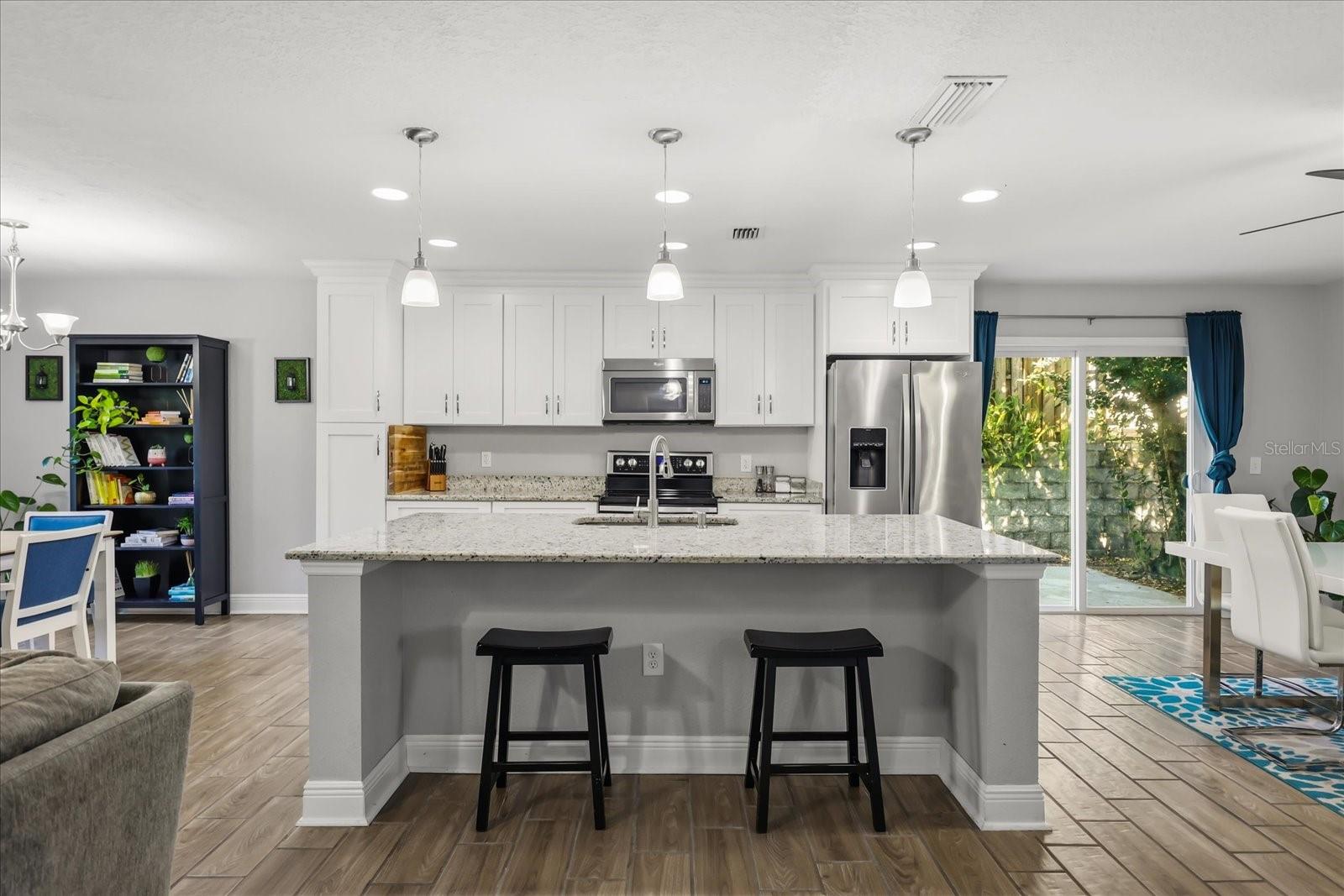524 E HILLCREST ST, ALTAMONTE SPRINGS, FL, 32701