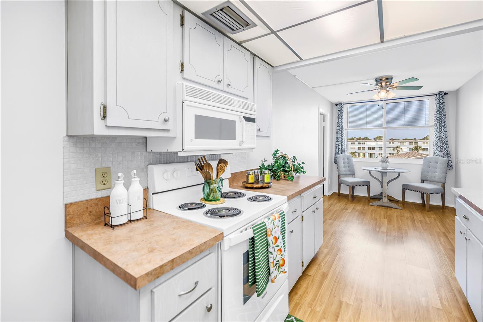4720 LOCUST ST NE #318, ST PETERSBURG, FL, 33703