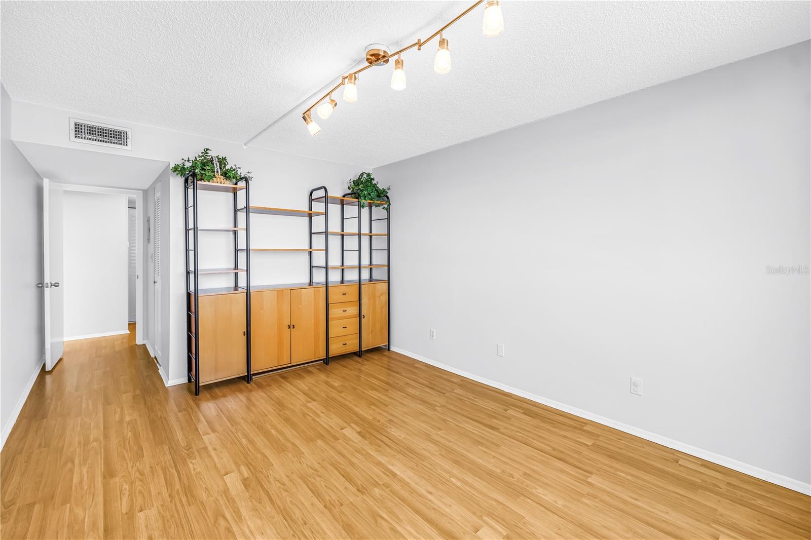 4720 LOCUST ST NE #318, ST PETERSBURG, FL, 33703