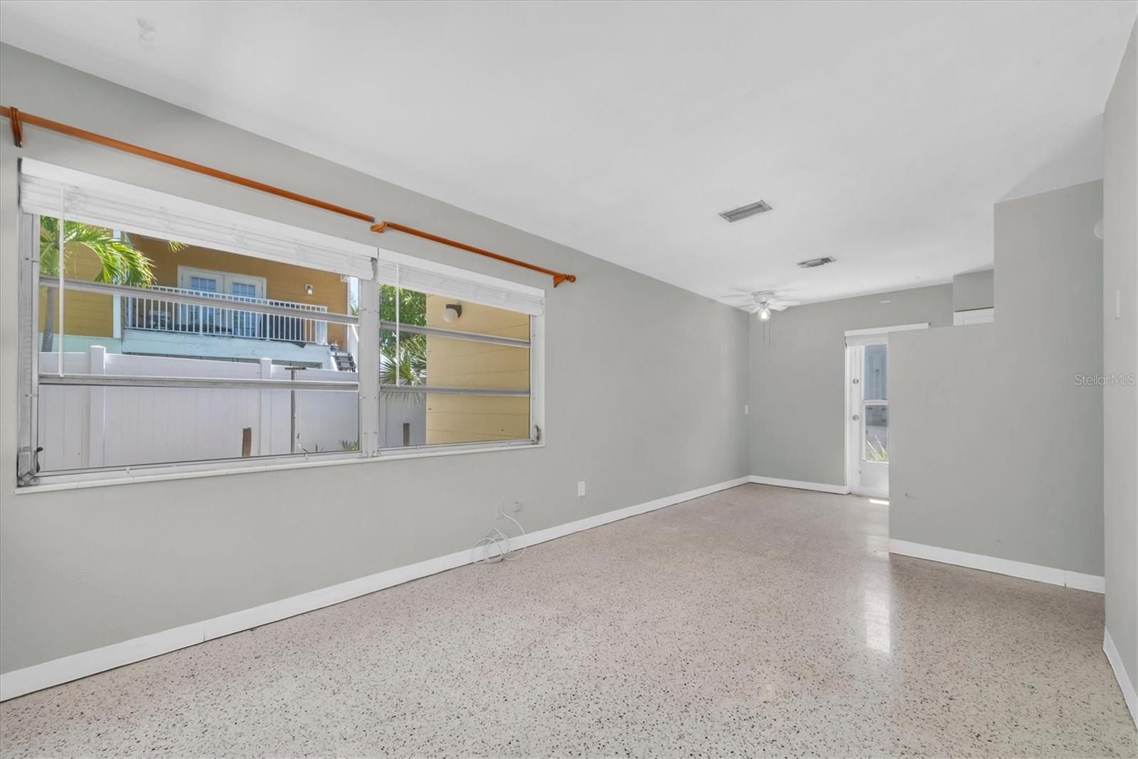 11095 2ND ST E #Unit B, TREASURE ISLAND, FL, 33706