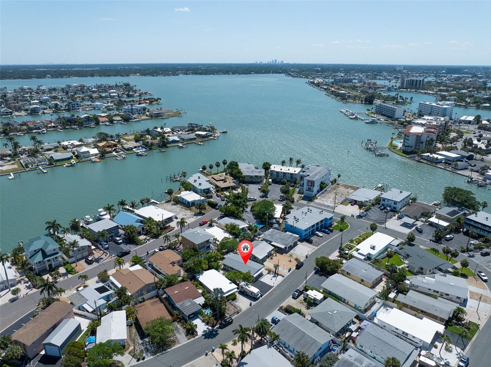 11095 2ND ST E #Unit B, TREASURE ISLAND, FL, 33706