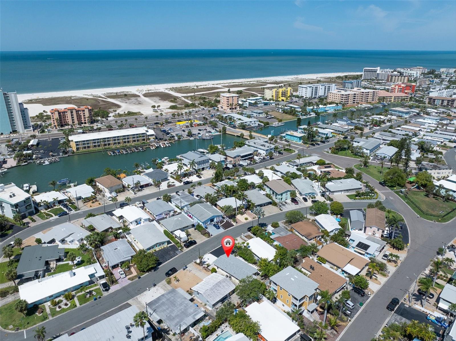 11095 2ND ST E #Unit B, TREASURE ISLAND, FL, 33706