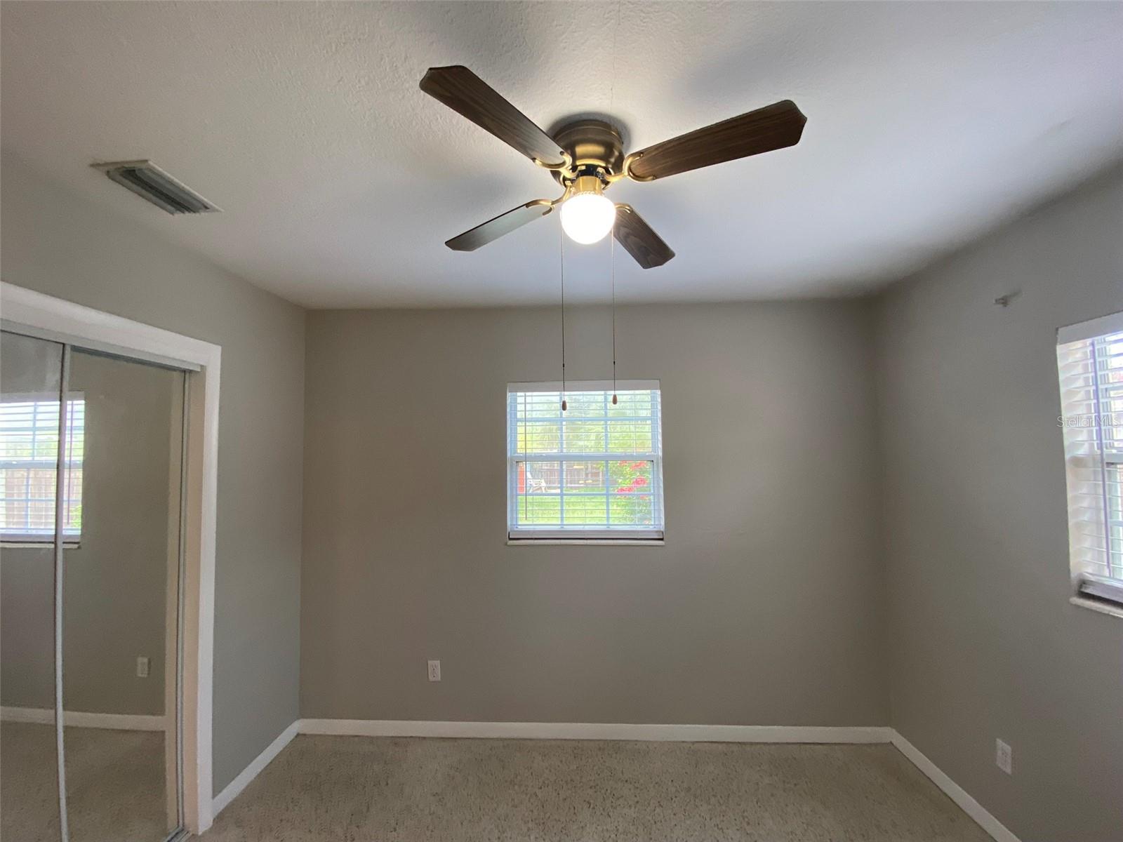 5545 3RD AVE N, ST PETERSBURG, FL, 33710