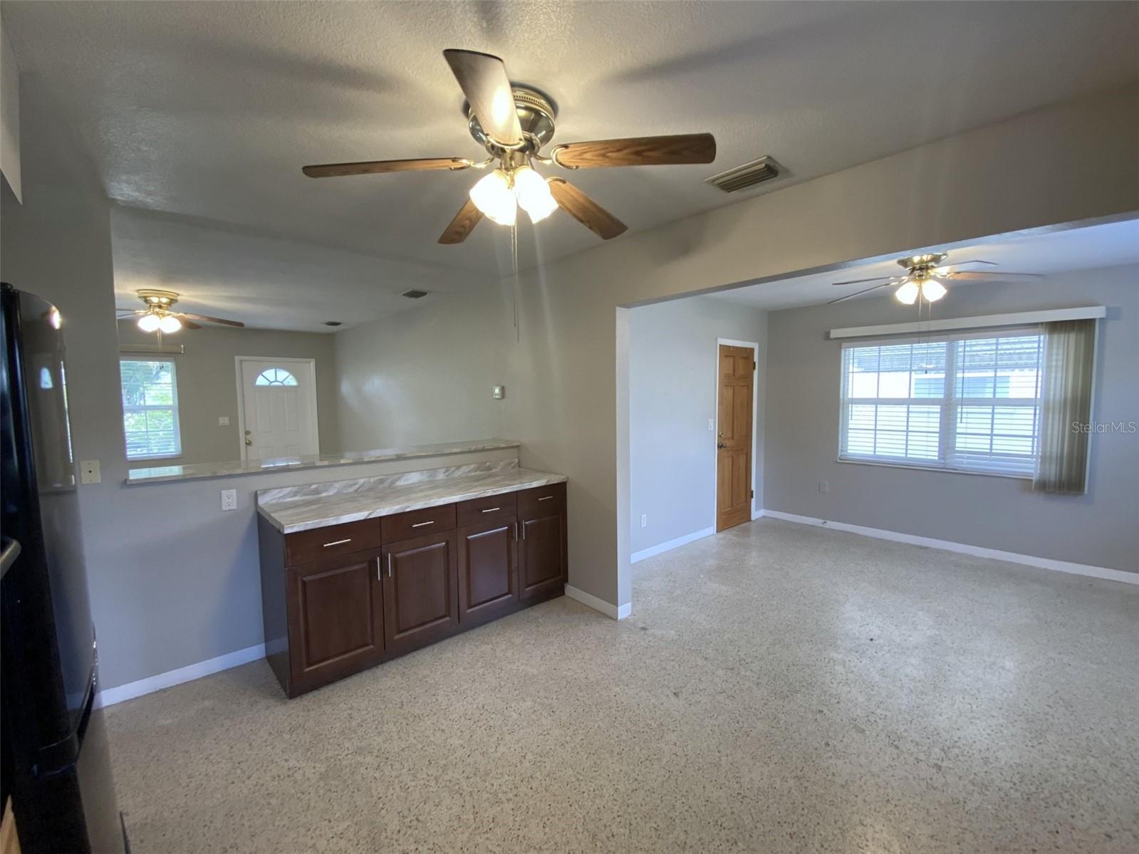 5545 3RD AVE N, ST PETERSBURG, FL, 33710