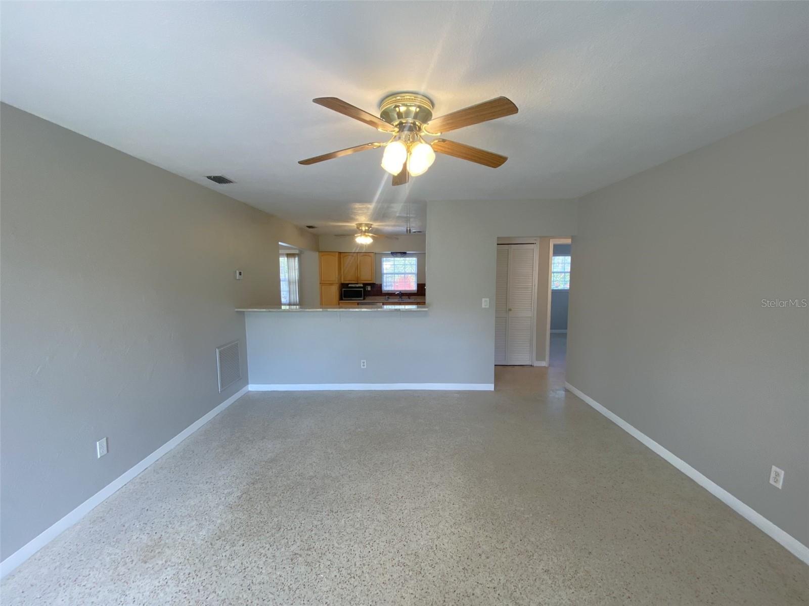 5545 3RD AVE N, ST PETERSBURG, FL, 33710