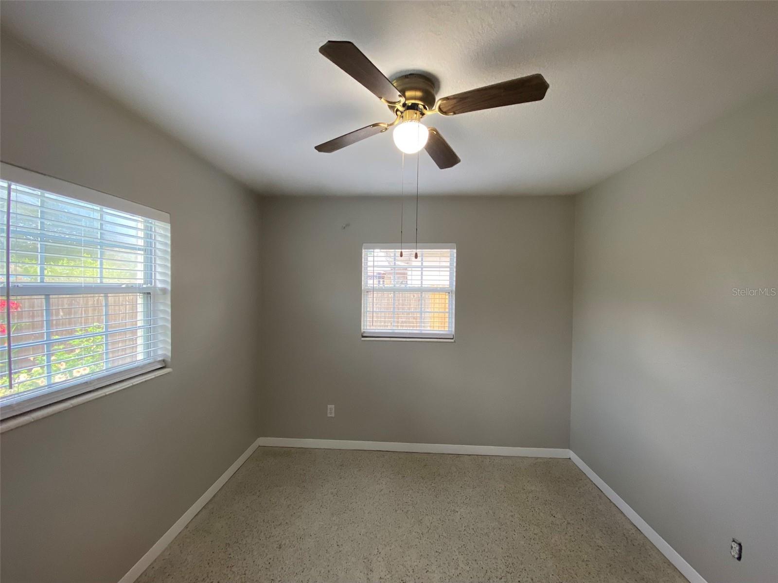 5545 3RD AVE N, ST PETERSBURG, FL, 33710