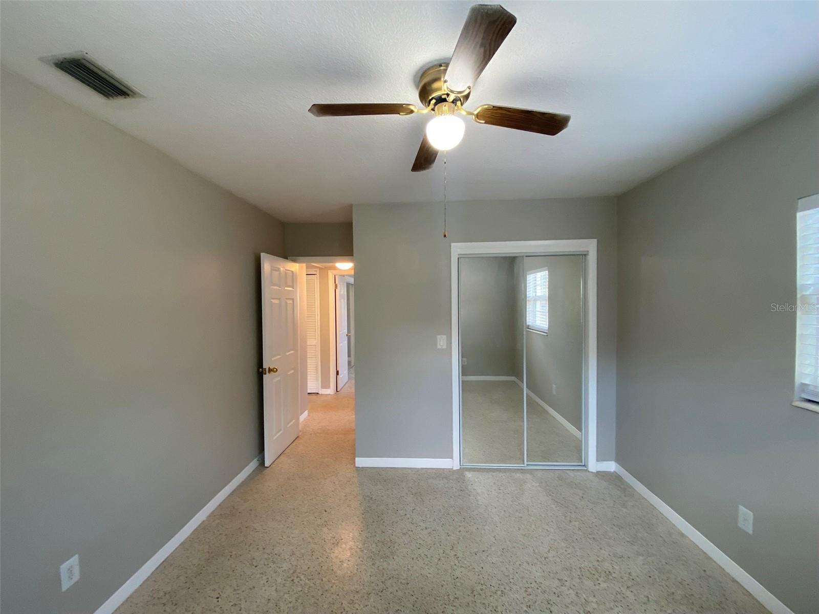 5545 3RD AVE N, ST PETERSBURG, FL, 33710