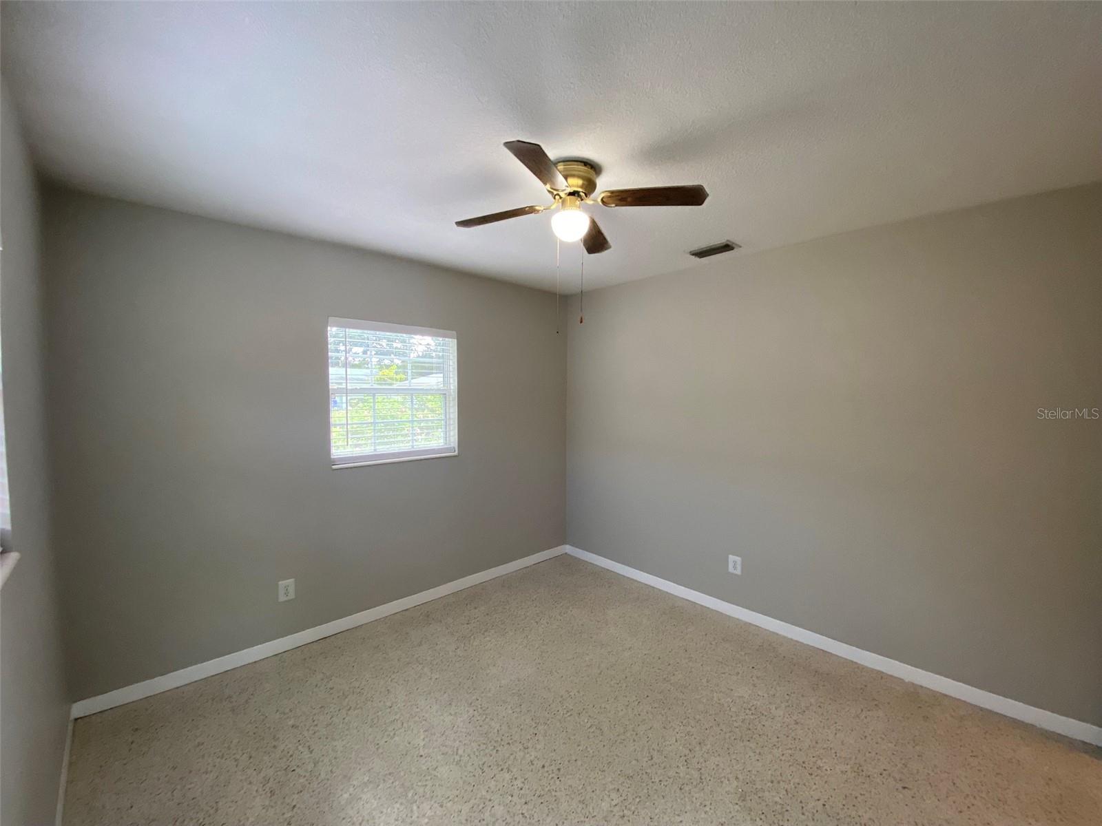 5545 3RD AVE N, ST PETERSBURG, FL, 33710