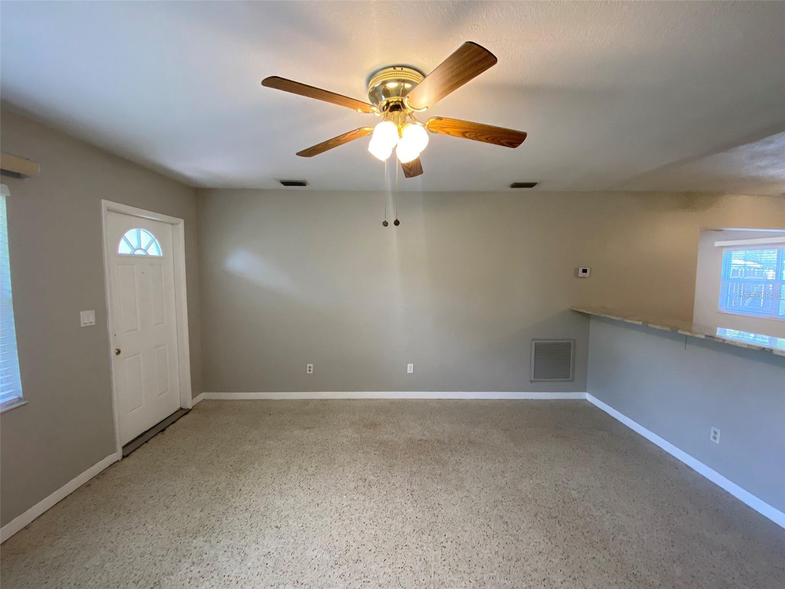 5545 3RD AVE N, ST PETERSBURG, FL, 33710
