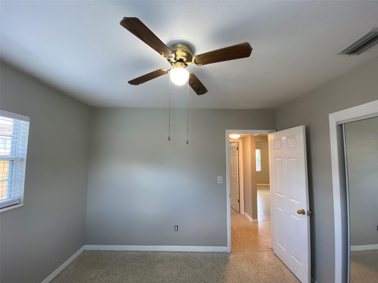 5545 3RD AVE N, ST PETERSBURG, FL, 33710