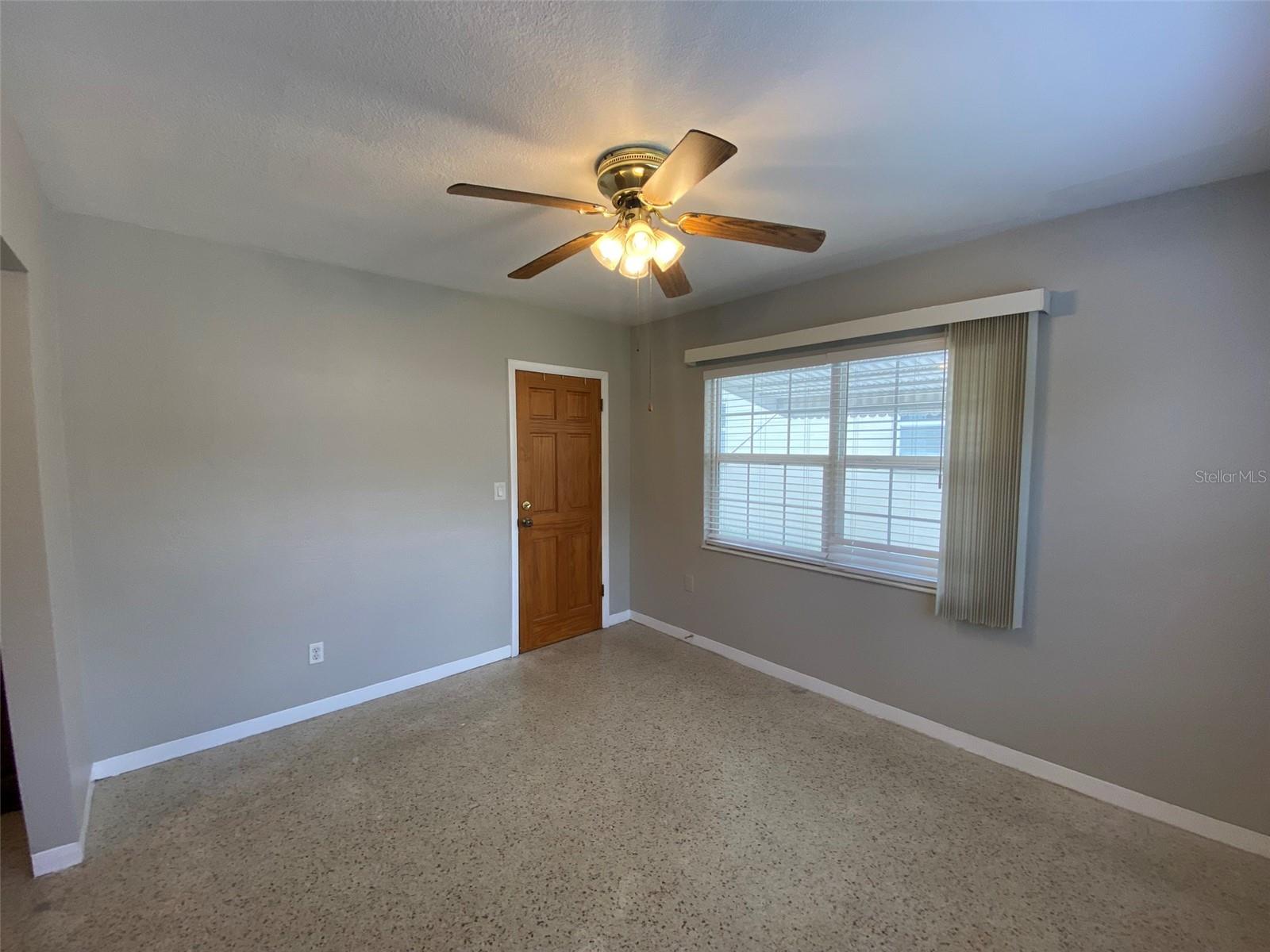 5545 3RD AVE N, ST PETERSBURG, FL, 33710