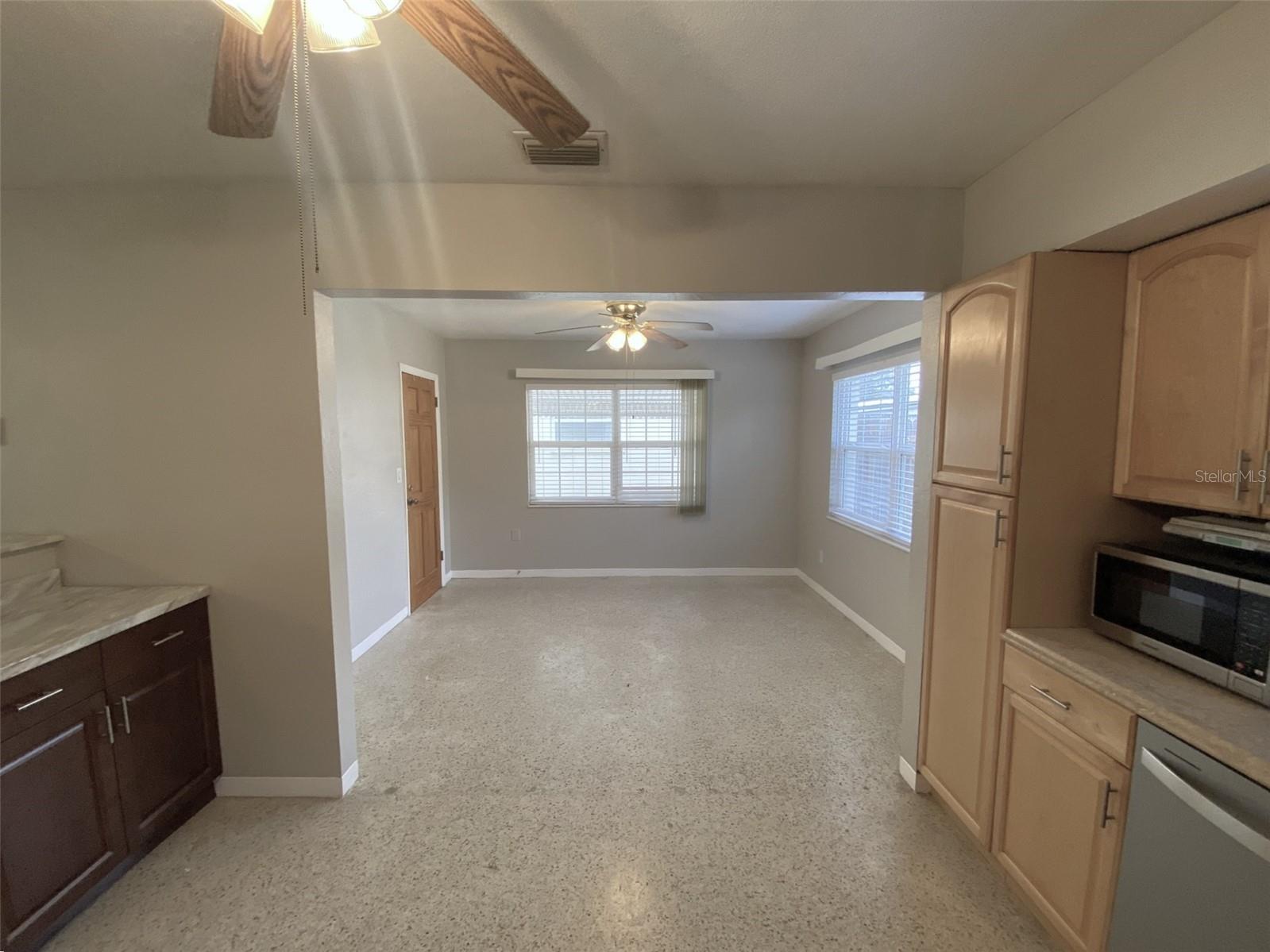 5545 3RD AVE N, ST PETERSBURG, FL, 33710