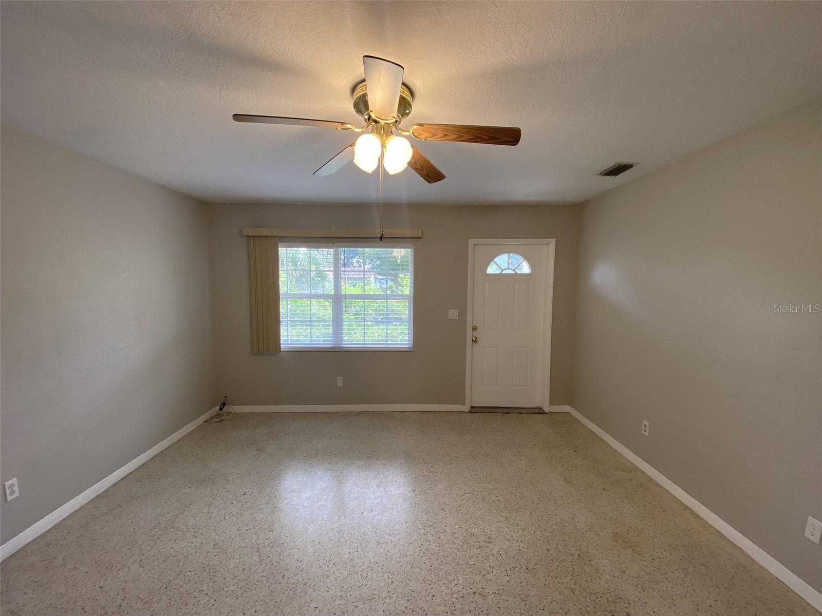 5545 3RD AVE N, ST PETERSBURG, FL, 33710