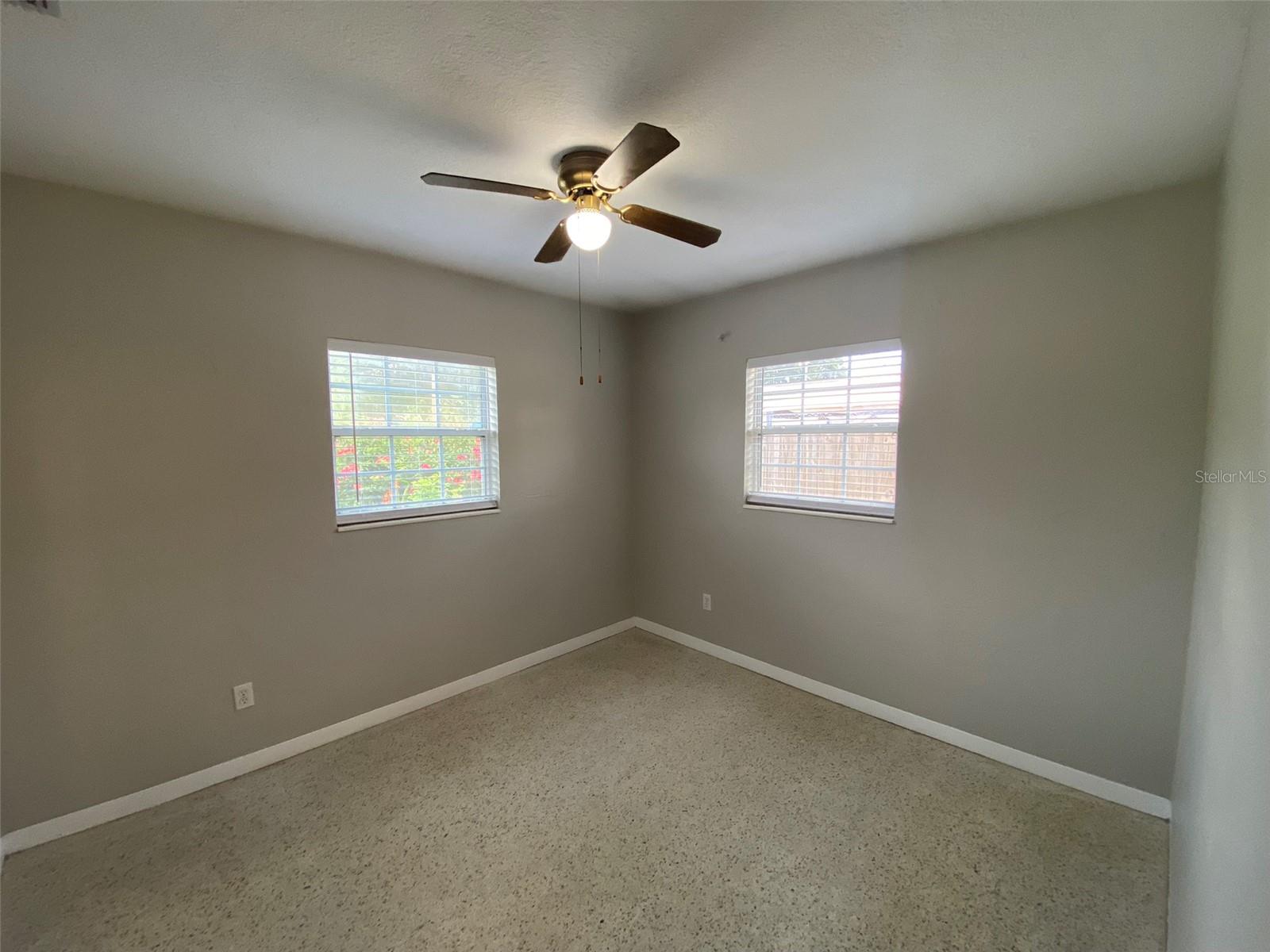 5545 3RD AVE N, ST PETERSBURG, FL, 33710