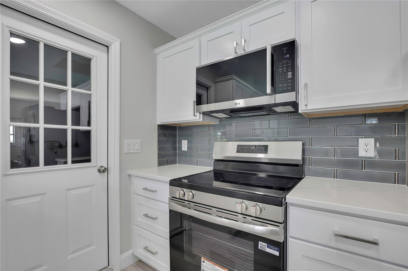 9312 LAKE CHRISTINA LN, PORT RICHEY, FL, 34668