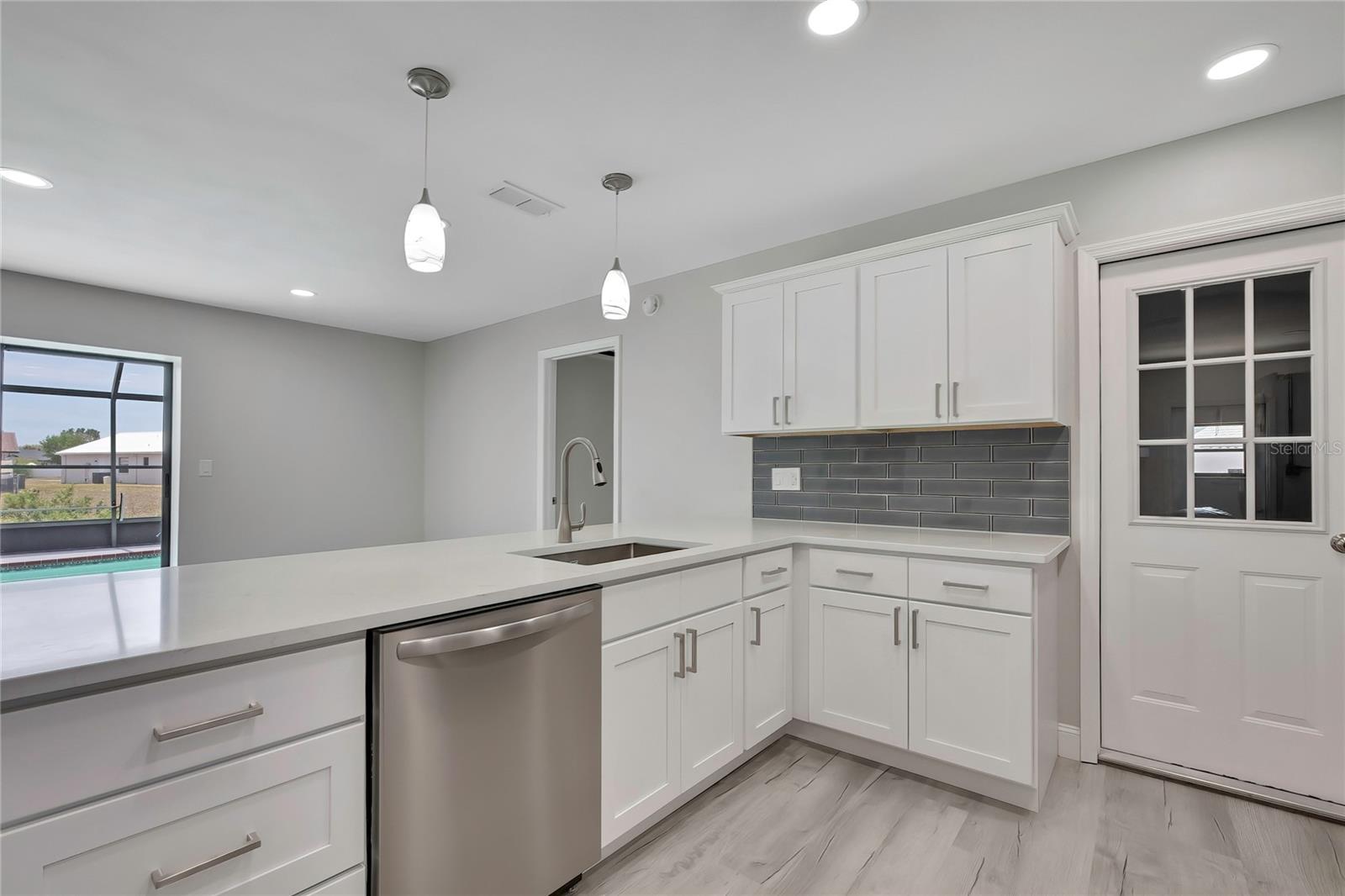 9312 LAKE CHRISTINA LN, PORT RICHEY, FL, 34668
