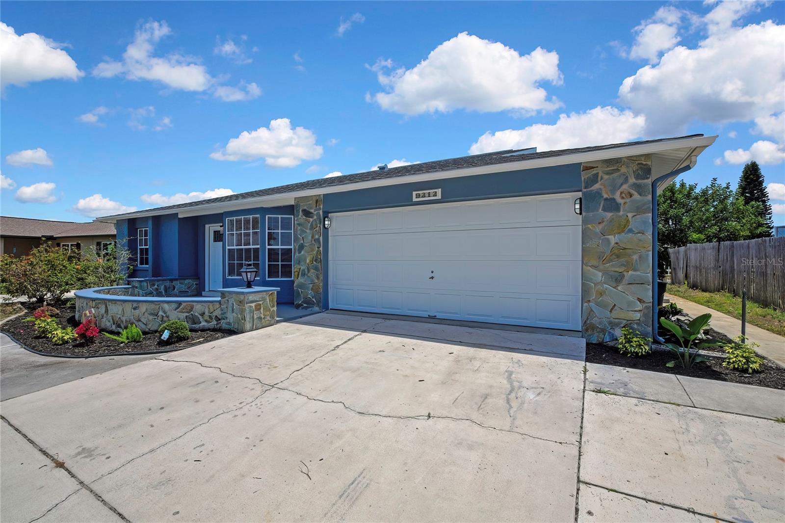 9312 LAKE CHRISTINA LN, PORT RICHEY, FL, 34668