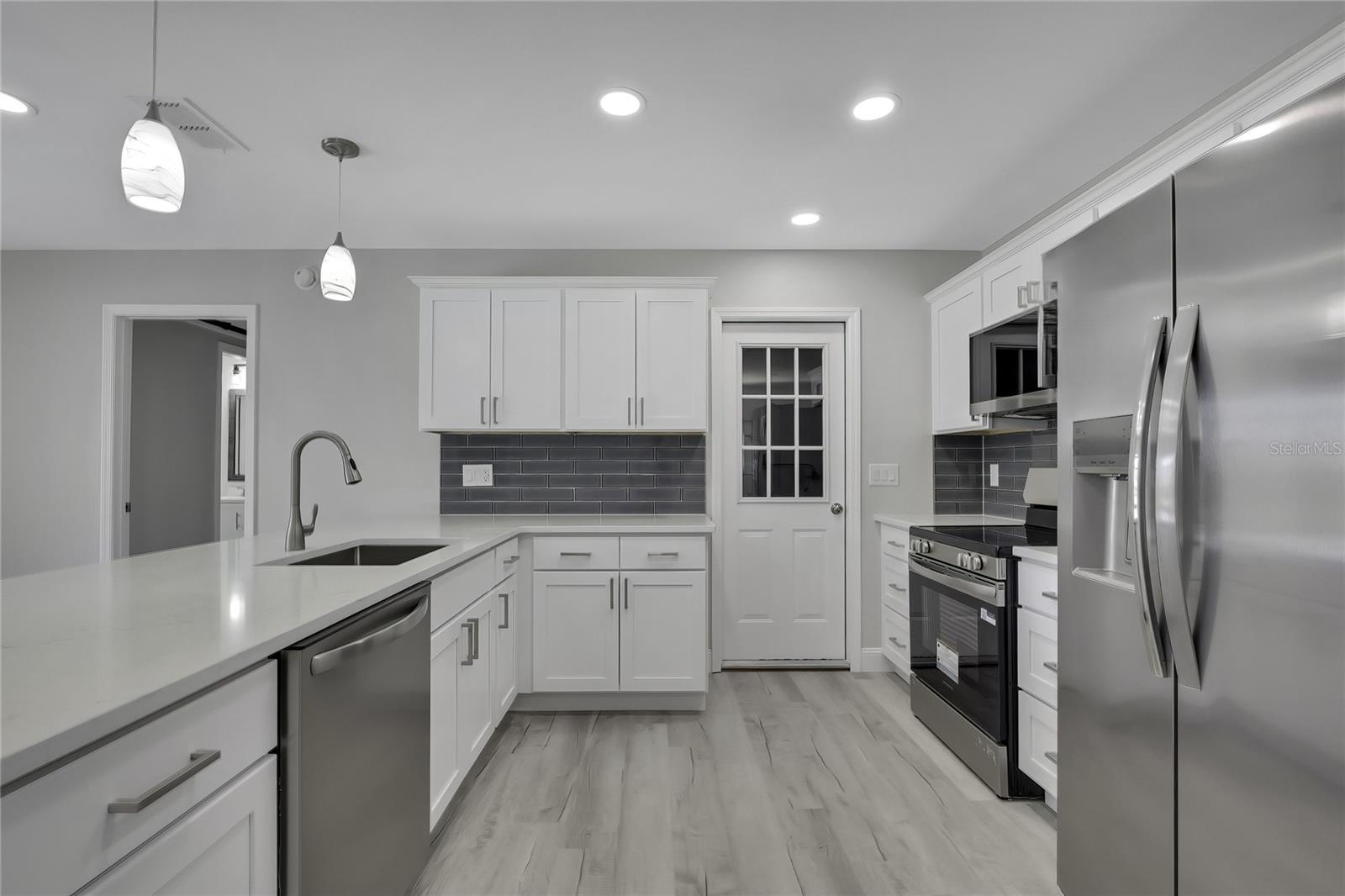 9312 LAKE CHRISTINA LN, PORT RICHEY, FL, 34668