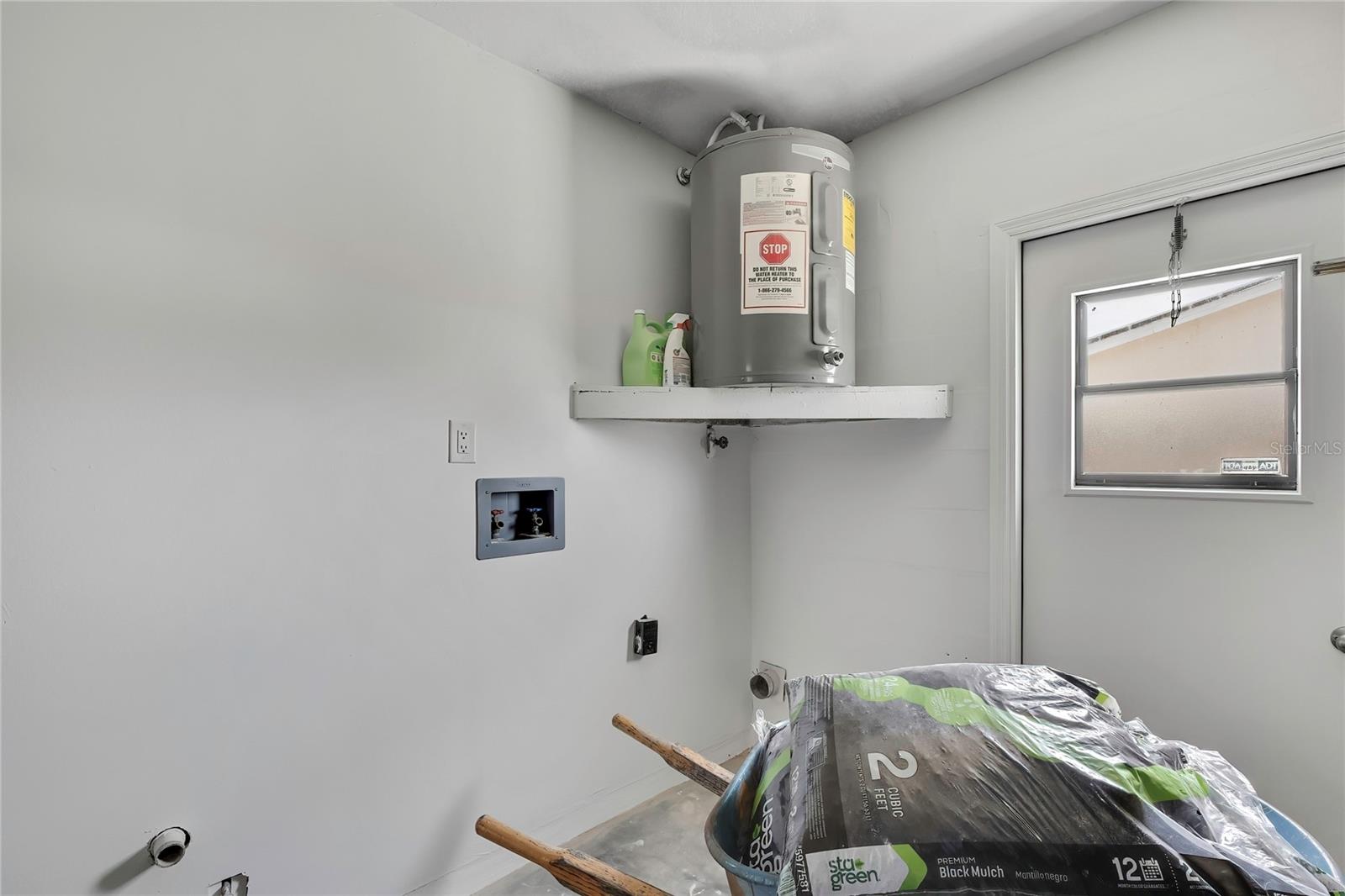 9312 LAKE CHRISTINA LN, PORT RICHEY, FL, 34668